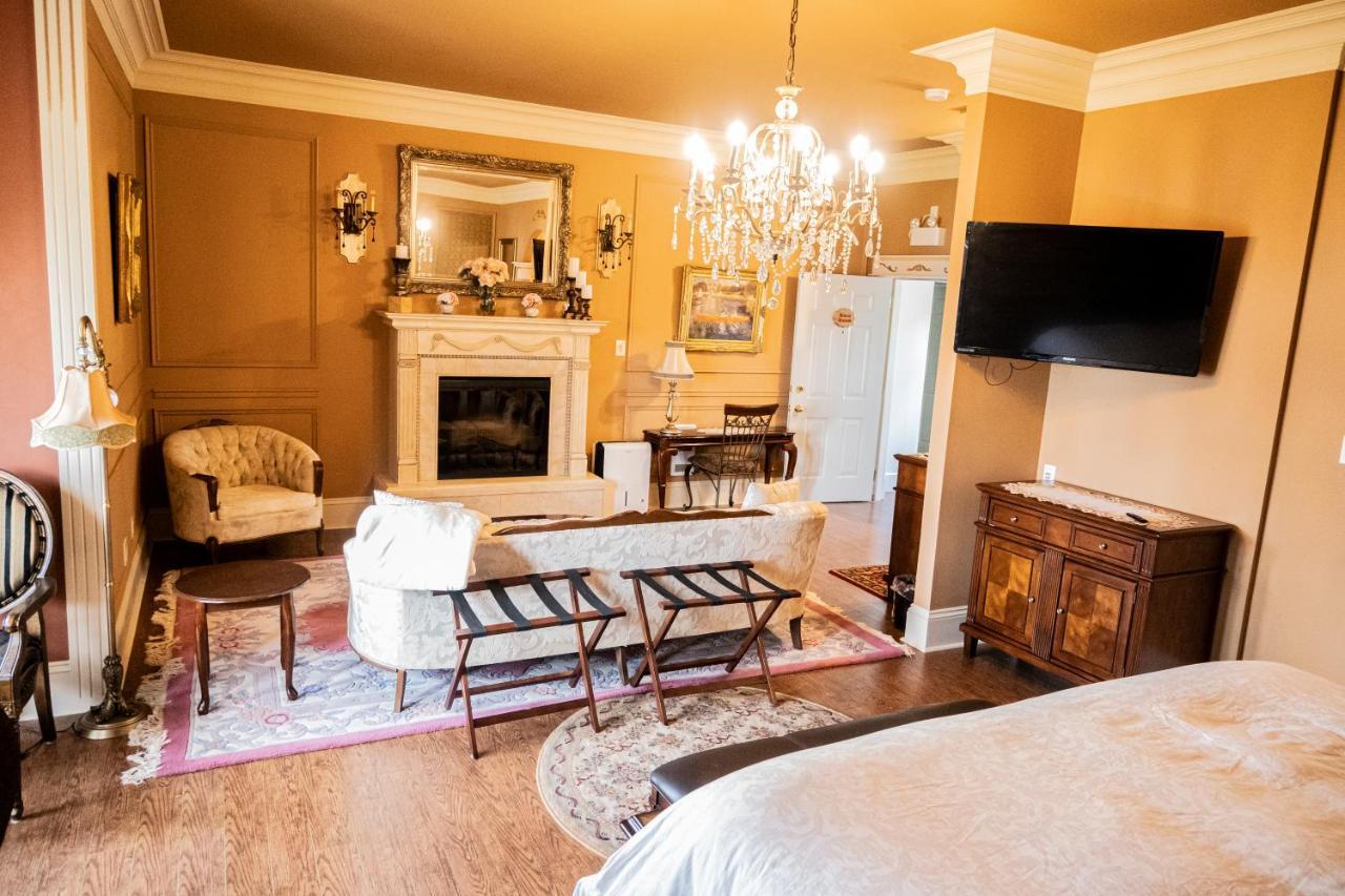 Belle View Manor Inn Harbour Grace Dış mekan fotoğraf