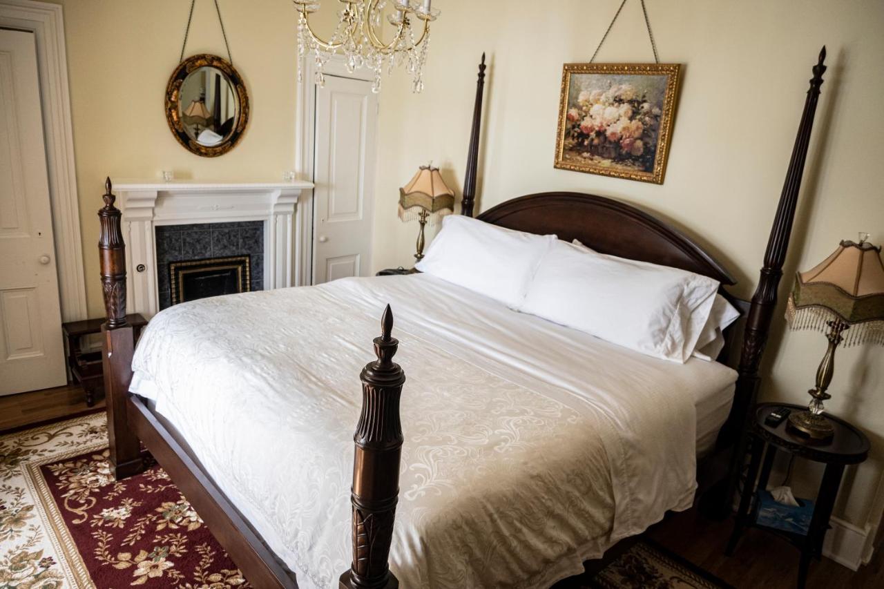 Belle View Manor Inn Harbour Grace Dış mekan fotoğraf